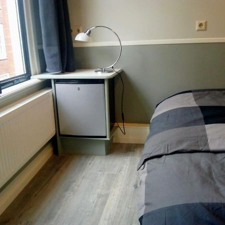 Aldo, Not For Parties, Not A Hotel, Room With Shared Bathroom, No Kitchen 阿姆斯特丹 外观 照片